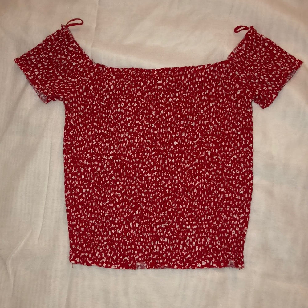 Stretchy crop top